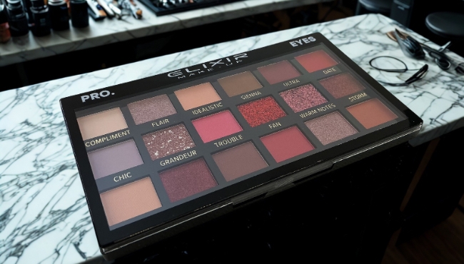 Elixir Make-Up | Palette Ombretti da 18 Colori